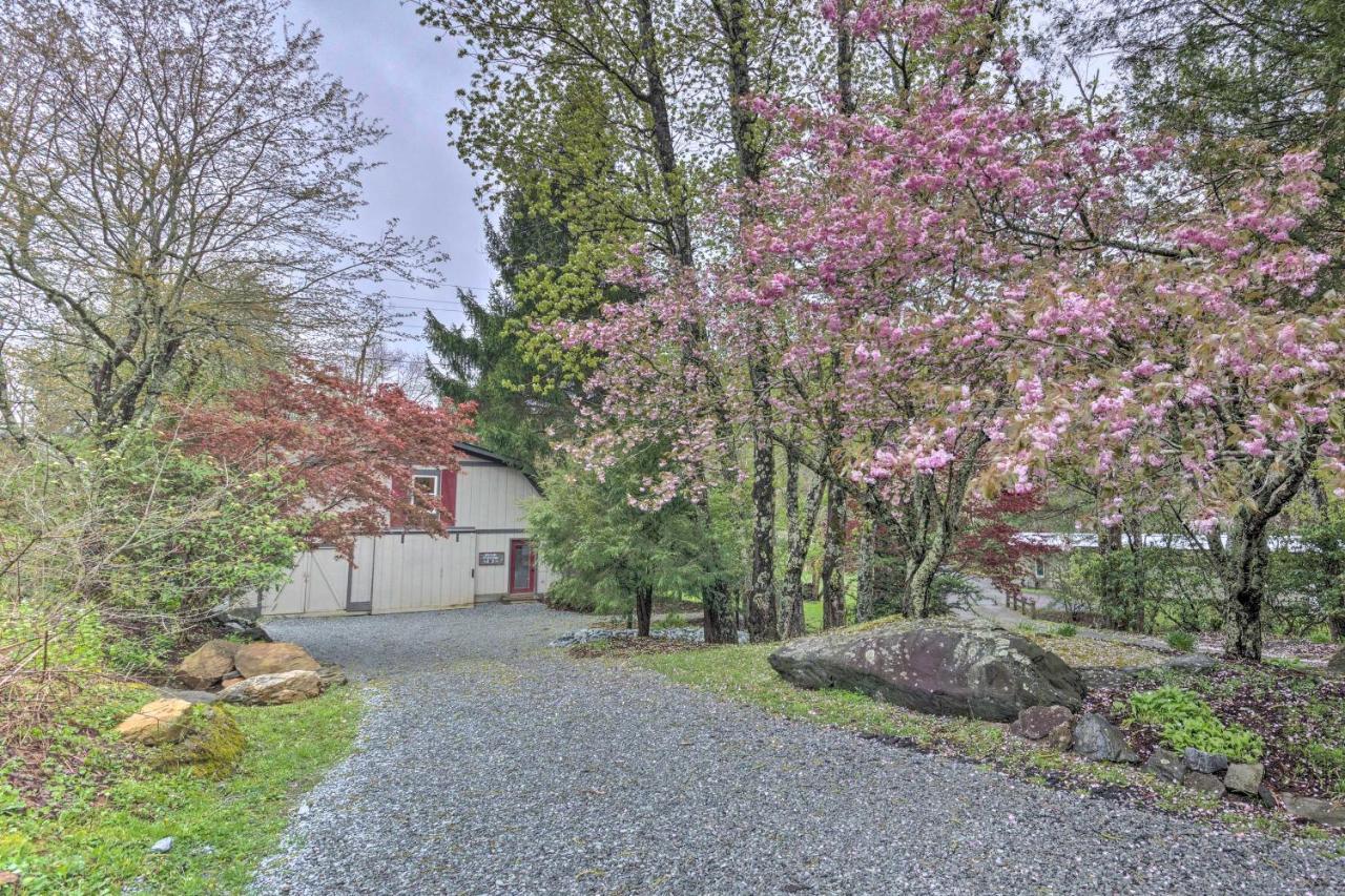 Modern Farmhouse Duplex By Stream, 4 Mi To Boone! Blowing Rock Exterior foto